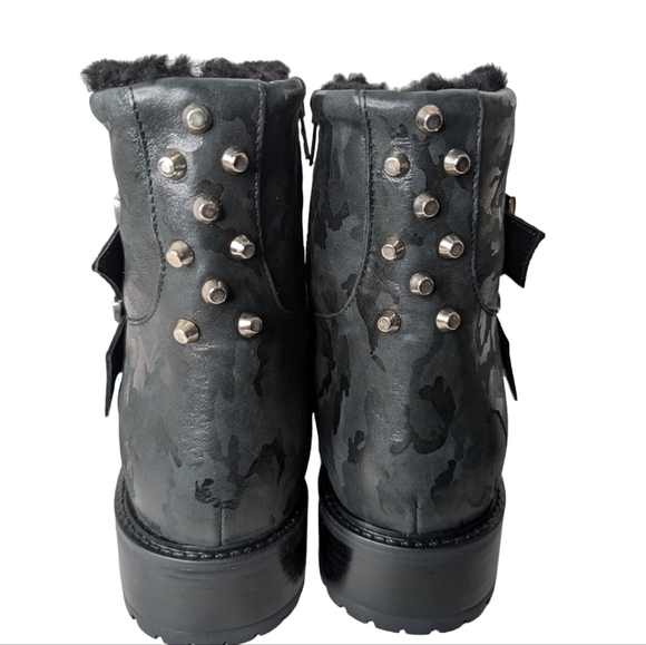 ROSS & SNOW STEFANA BLACK CAMO LEATHER MOTO BOOT SHEARLING ITALY.. Size..8.5 - Picture 4 of 9